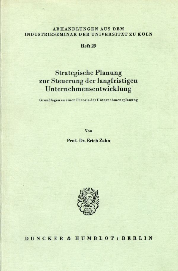 Strategische Planung zur Steuerung der langfristigen Unternehmensentwicklung.